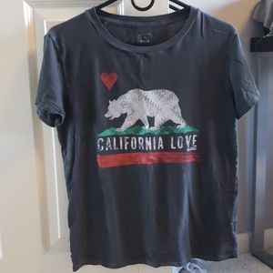 California Graphic Tee